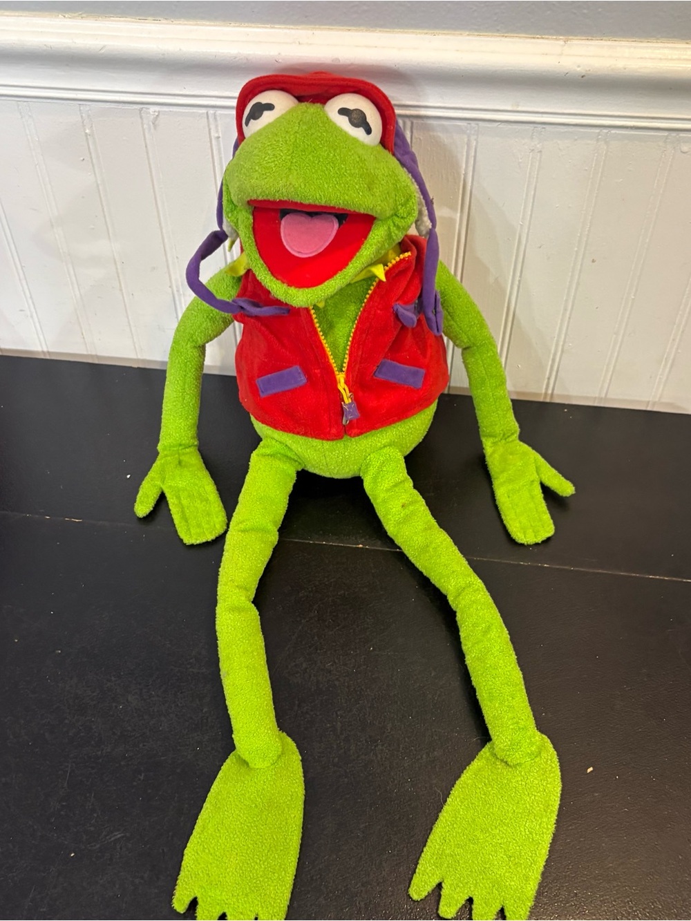 2002 Macy's Exclusive
Kermit The Frog-Tographer 26" Plush w/No Camera
